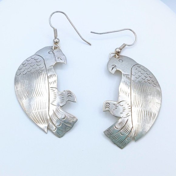 Vintage Silver Etched Bird Hawk Dangle Earrings - Picture 6 of 12